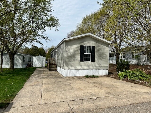 Primary Photo - 3 bed home in a great location