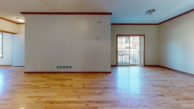 Foto del edificio - 1015 7th St SE