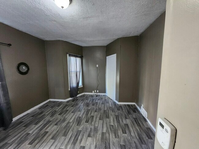 Foto del edificio - 2033 W 98th St