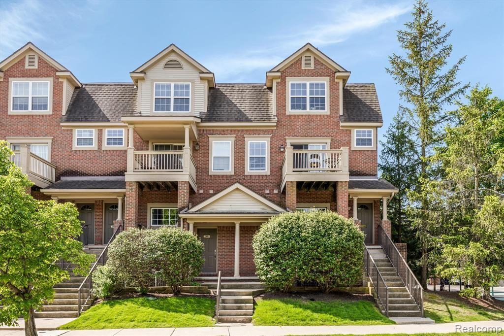 Foto principal - 2992 Barclay Way