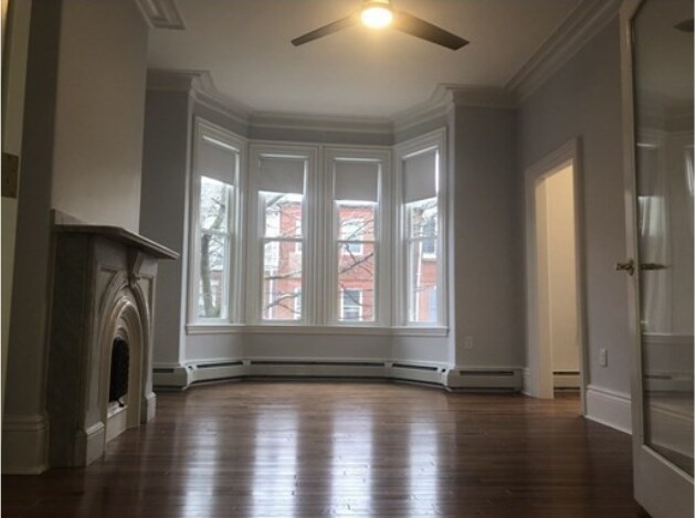 Building Photo - 44 White St