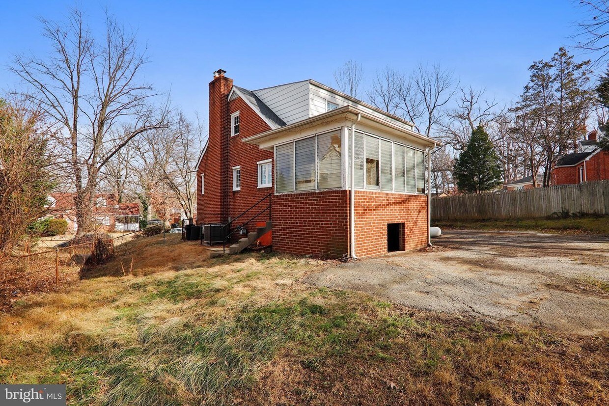 6545 Bock Terrace, Oxon Hill, MD 20745 House Rental in Oxon Hill, MD