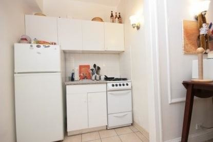 Foto del edificio - 3616 N Pine Grove Ave