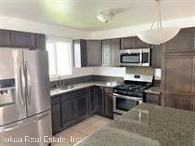 Building Photo - 3 br, 2 bath House - 403 A Kaumana Drive