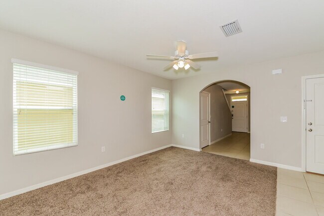 Building Photo - 115 San Avellino Ct