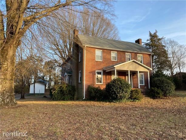 Building Photo - 6 br, 8 bath House - 4705 Shattalon Drive