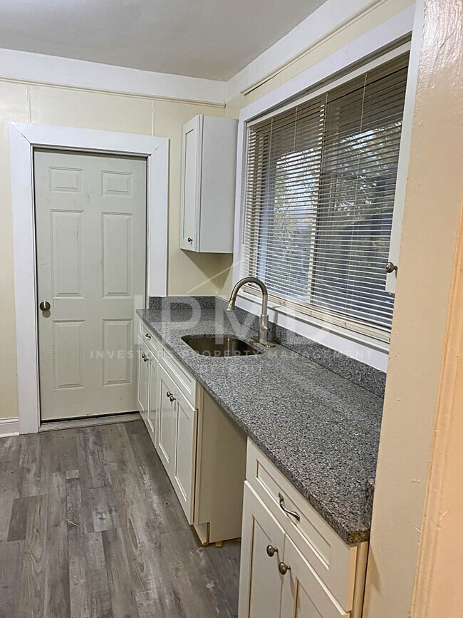 1944 Lothrop St, Detroit, MI 48206 House Rental in Detroit, MI