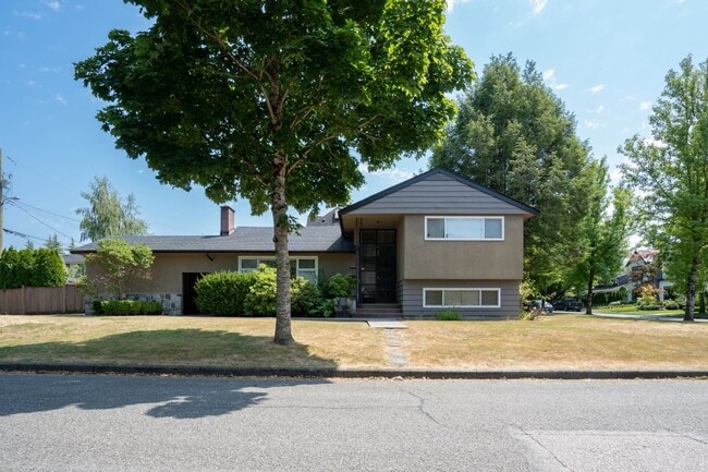 Building Photo - 2280 McMullen Ave