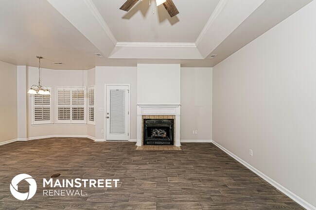 Building Photo - 140 Camellia Ln