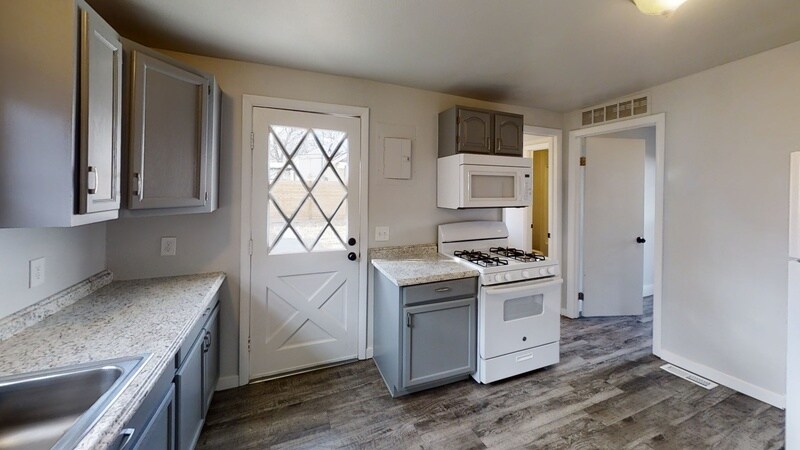Foto principal - 122 N Spruce St