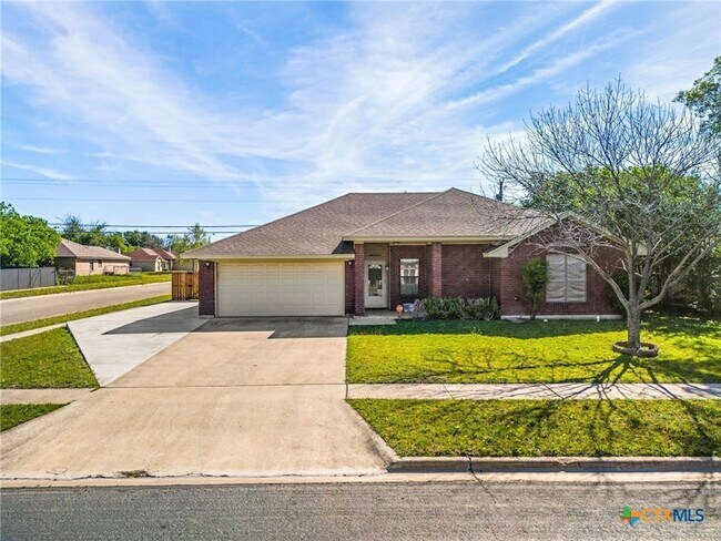 Foto del edificio - 3923 Oak Valley Dr