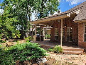 Building Photo - 1848 Nursery Rd