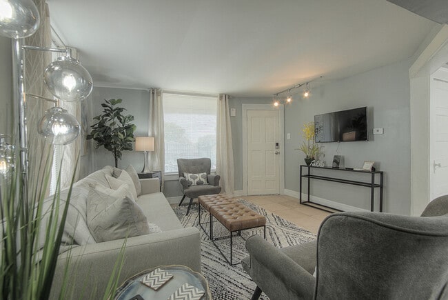Foto del edificio - 4416 Terrace St