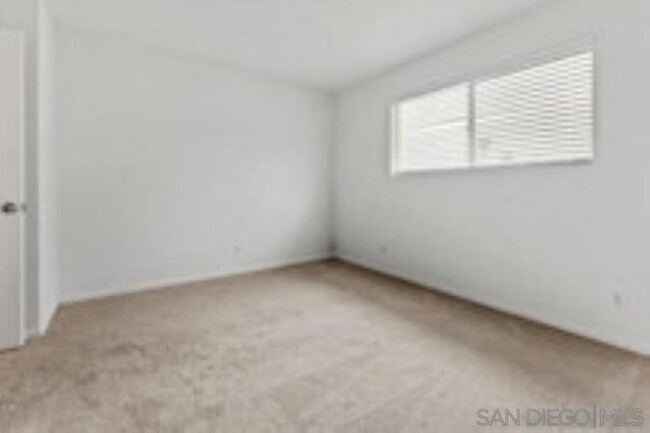Building Photo - 4885 Cole St