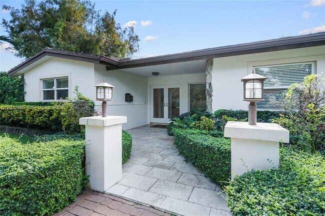 Foto del edificio - 7360 SW 115th St