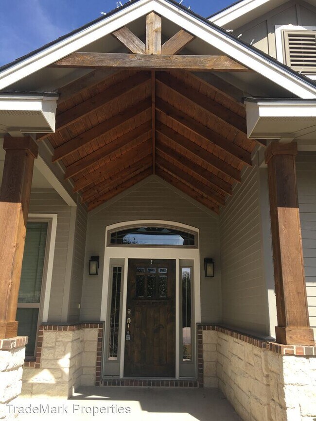 Building Photo - 3 br, 2 bath House - 123 Archstone Loop