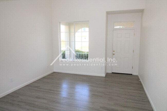 Foto del edificio - 4 br, 2.5 bath House - 9712 Marianna Way