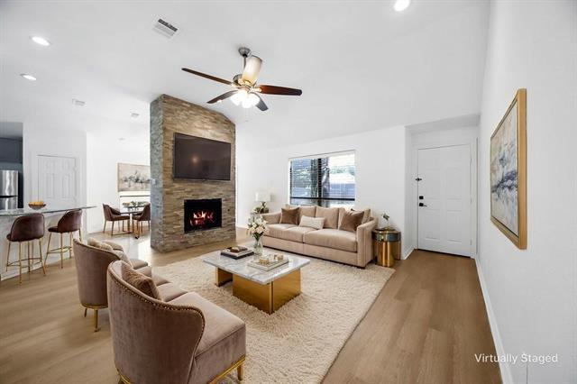 Foto del edificio - 2305 Windridge Ln