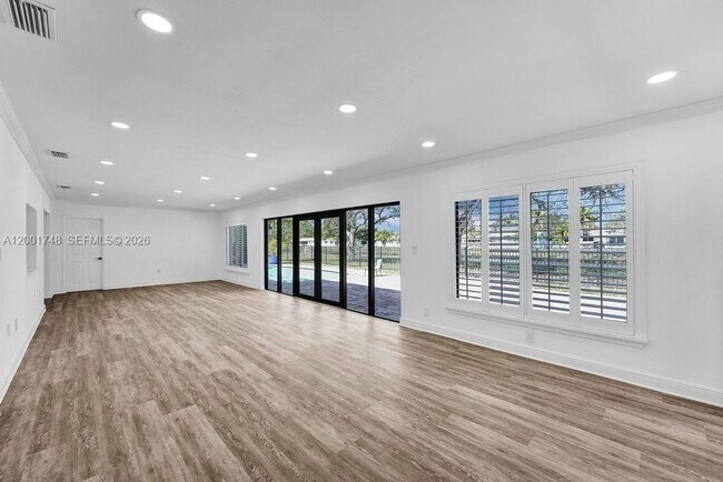 Building Photo - 9261 SW 85th St