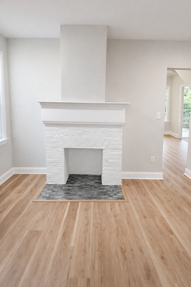 Building Photo - 3307 Monroe St