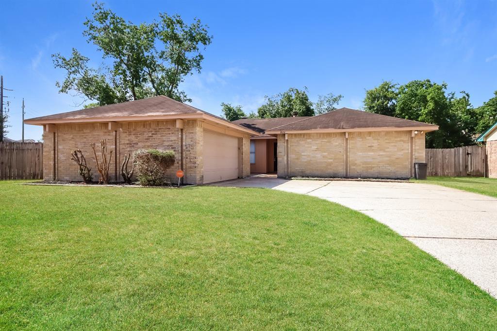 Primary Photo - 8634 Huntermoor Cir