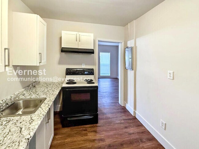 Foto del edificio - 205 9th Ave W