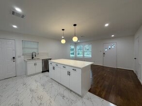 Building Photo - 1972 W McKinney St