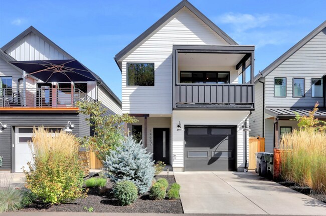 Foto del edificio - 1909 Elkhorn Dr