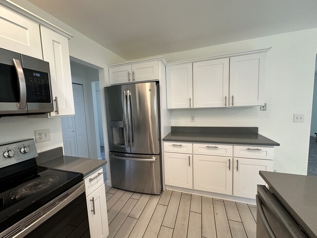 Building Photo - 9967 Electra Ln