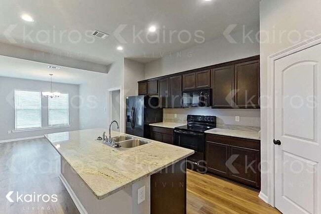 Foto del edificio - 125 Haygood Pt