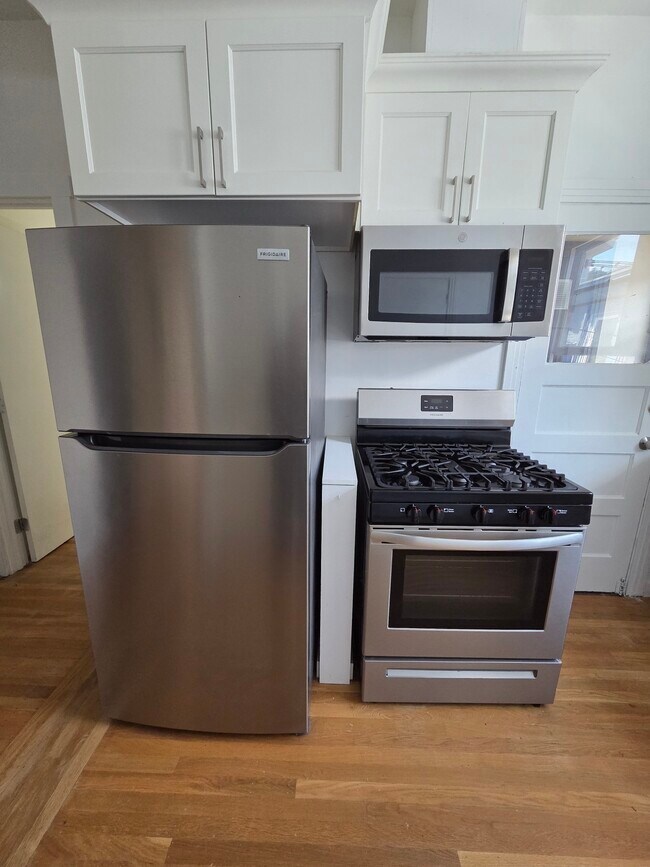 Foto del edificio - 2720 College Ave