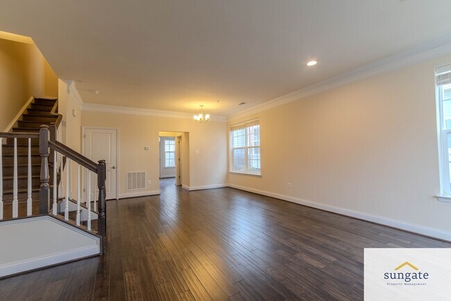 Foto del edificio - 5757 Richards Valley Rd