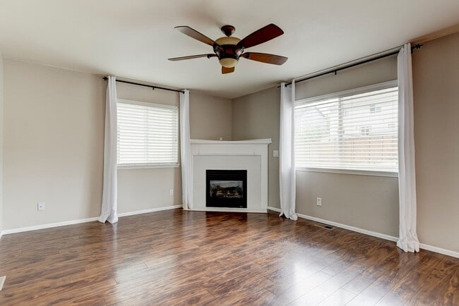 Building Photo - 4 Bedroom, 2.5 Bath Rental with Fireplace ...