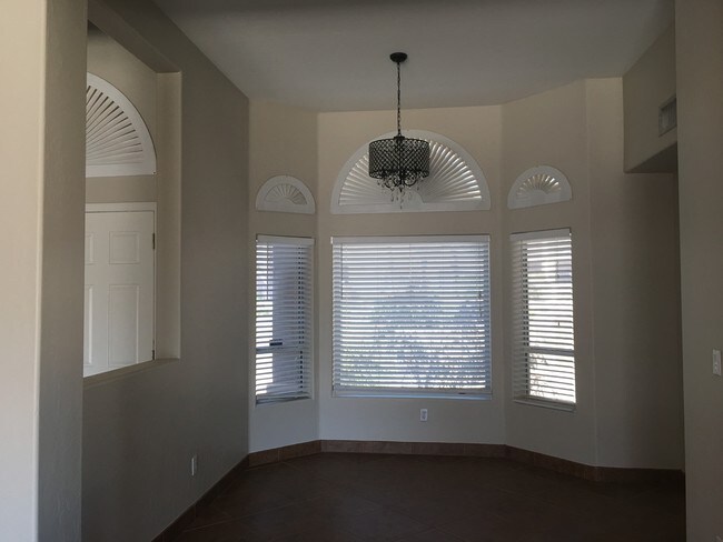 Building Photo - 16629 E Westby Dr