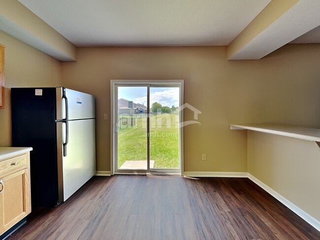 Building Photo - 5824 Twin River Ln