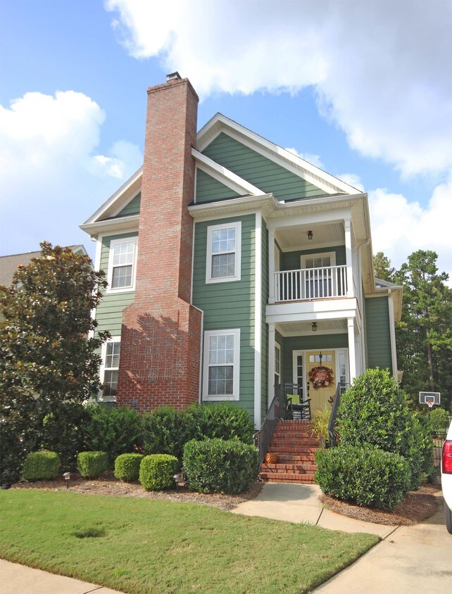 Primary Photo - 405 Iron Bridge Way