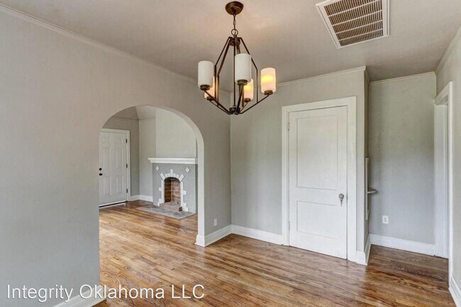 Building Photo - 1 br, 1 bath House - 1419 East Park Place ...