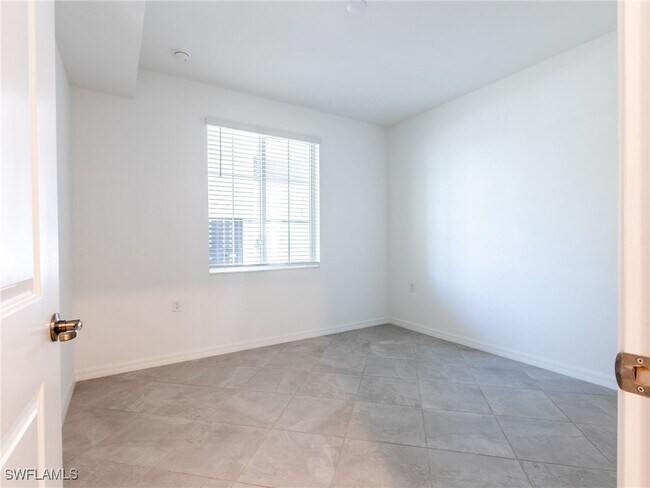 Foto del edificio - 5807 Double Eagle Cir