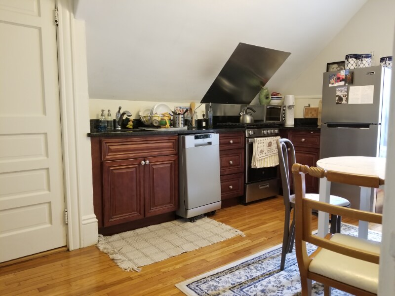 127 Summer St Unit 3, Somerville, MA 02143 Room for Rent in