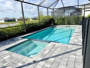 Building Photo - 2258 Avocado Ln