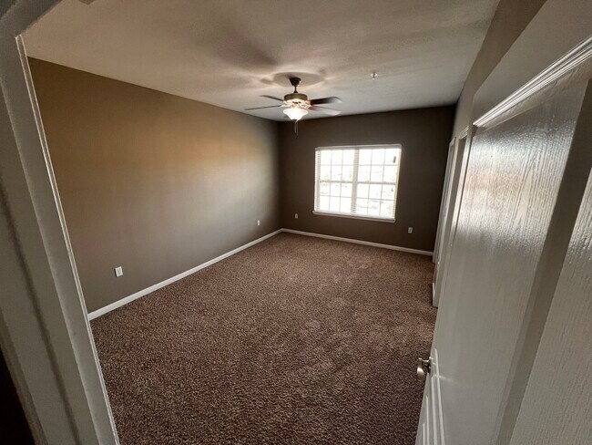 Foto del edificio - 1030 Farm to Market Road 2931 Apt #9107, Aubrey, TX 76227 - 2 BR 2 BA condo