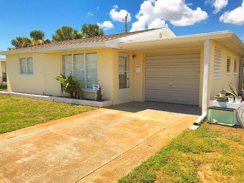 Foto principal - 21 Rivershore Dr
