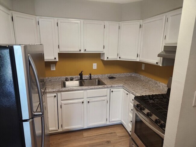 Foto del edificio - 604 Broad St