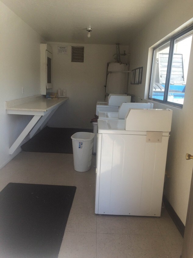 On site laundry room - 4210 W Avenue L