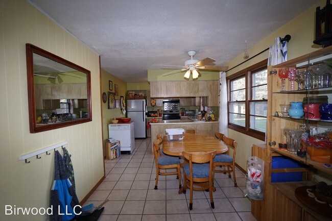 Foto del edificio - 3601 Valley Ridge Rd