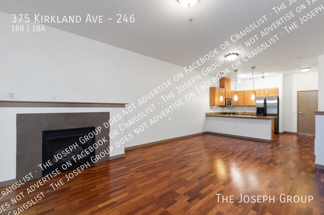 Foto del edificio - 375 Kirkland Ave