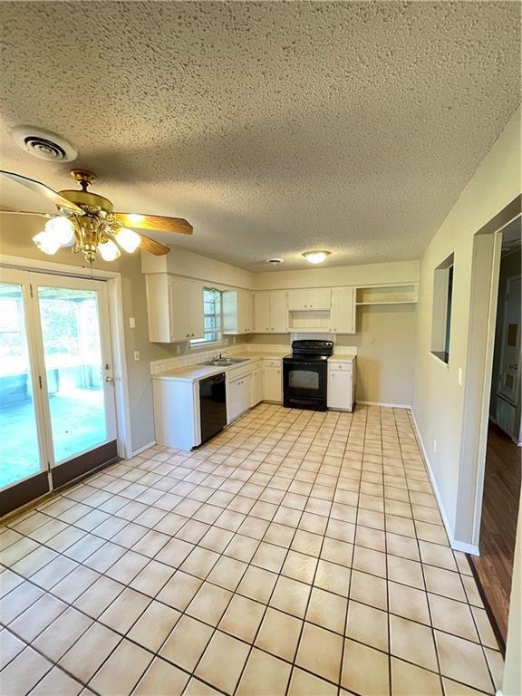 Foto del edificio - 3102 Scott Ln