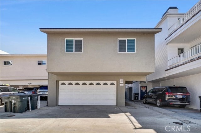 Building Photo - 1816 W Oceanfront