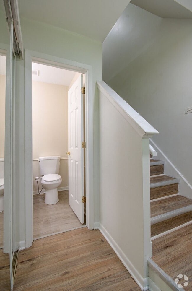 Building Photo - 4 Millstone Ct