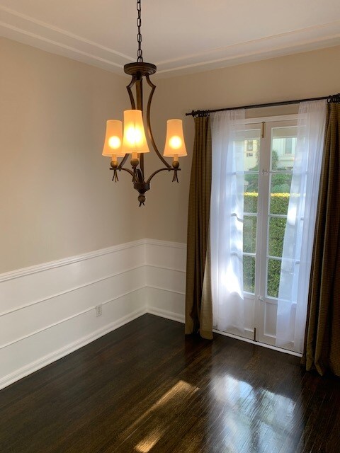 Dining Room - 208 S Arnaz Dr